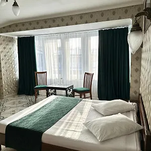 3* Otel Plazma